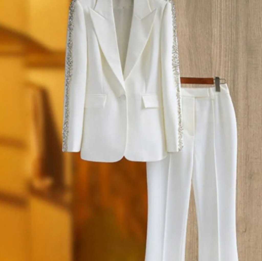 Black Or White Bling Lined Sleeve Suit